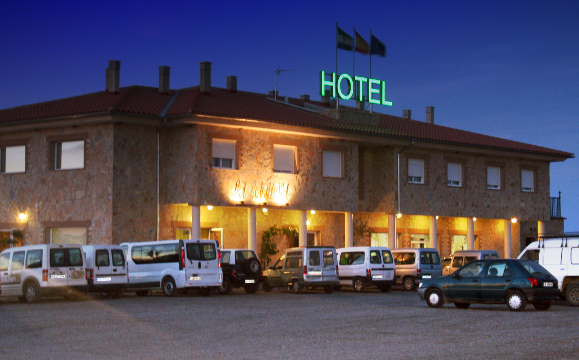 Hotel Restaurante Sostenible La Laguna Brozas Exterior photo